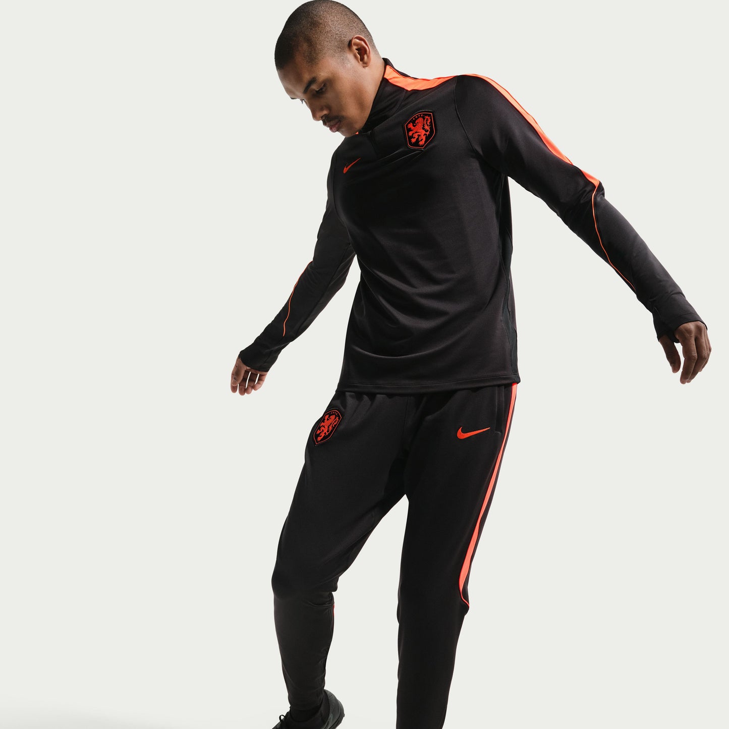 Nike Holland Dri-Fit Strike Pants - Black - 2026-2027