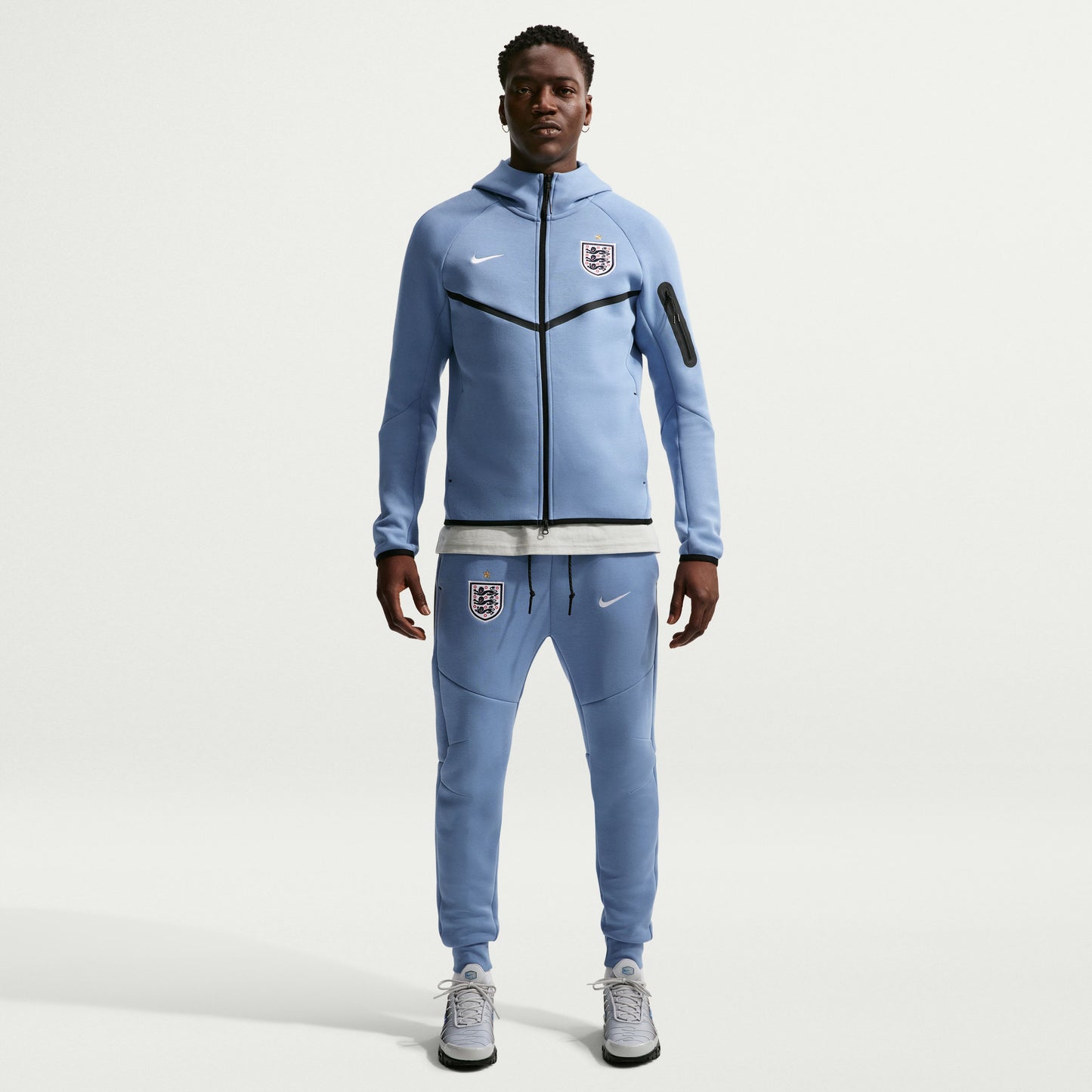 Nike England Tech Fleece FZ WR Hoodie - Light Blue - 2026-2027