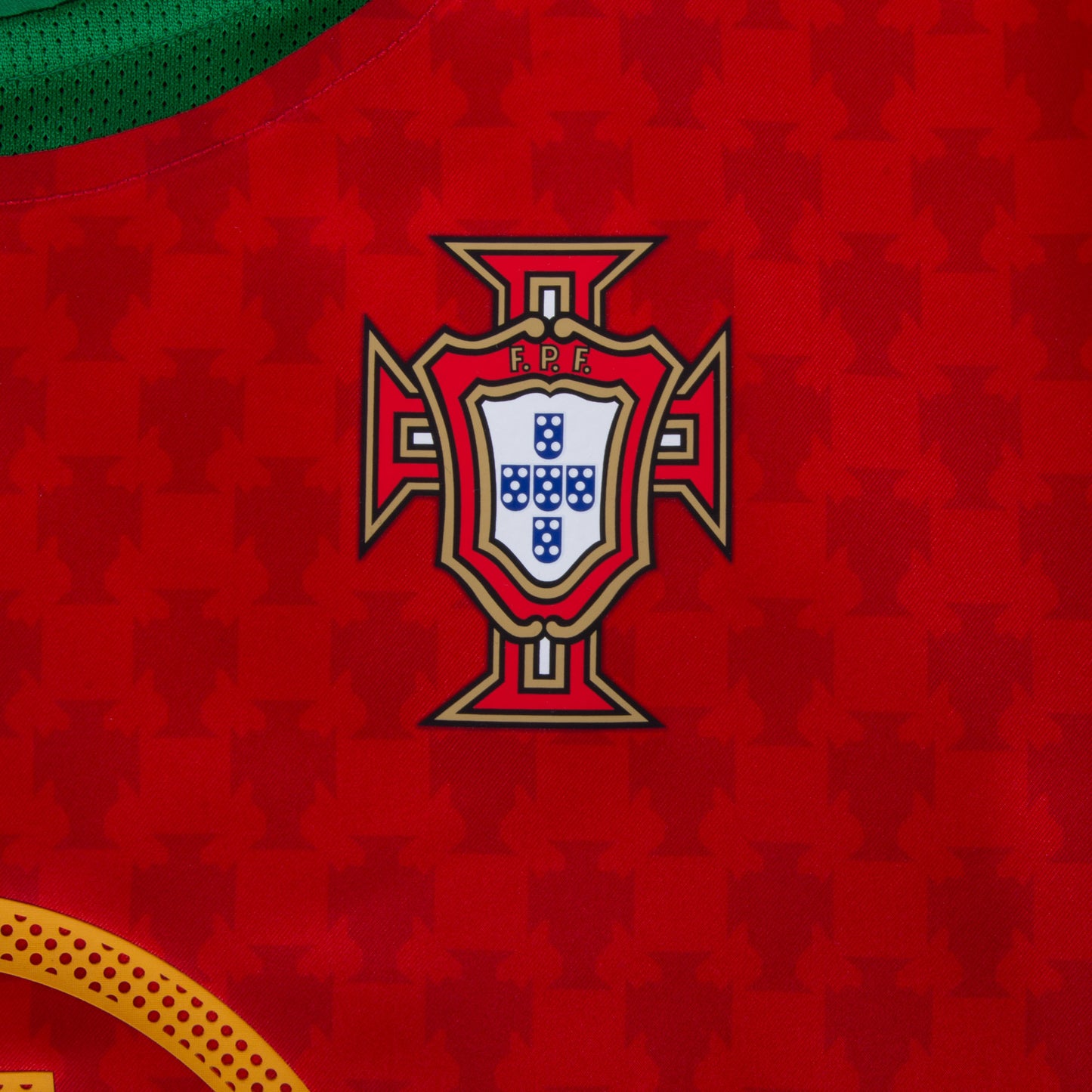 Nike Portugal Home Figo 7 Jersey (Reissue) 2004-2005