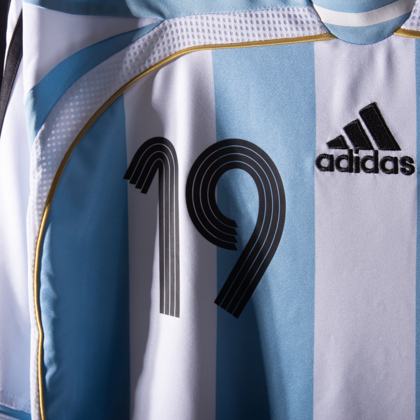 adidas Argentina Home Messi 19 Shirt 2006 (Reissue)