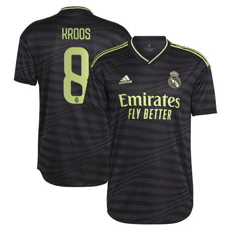 Toni Kroos Real Madrid 8 Jersey - Kit Captain