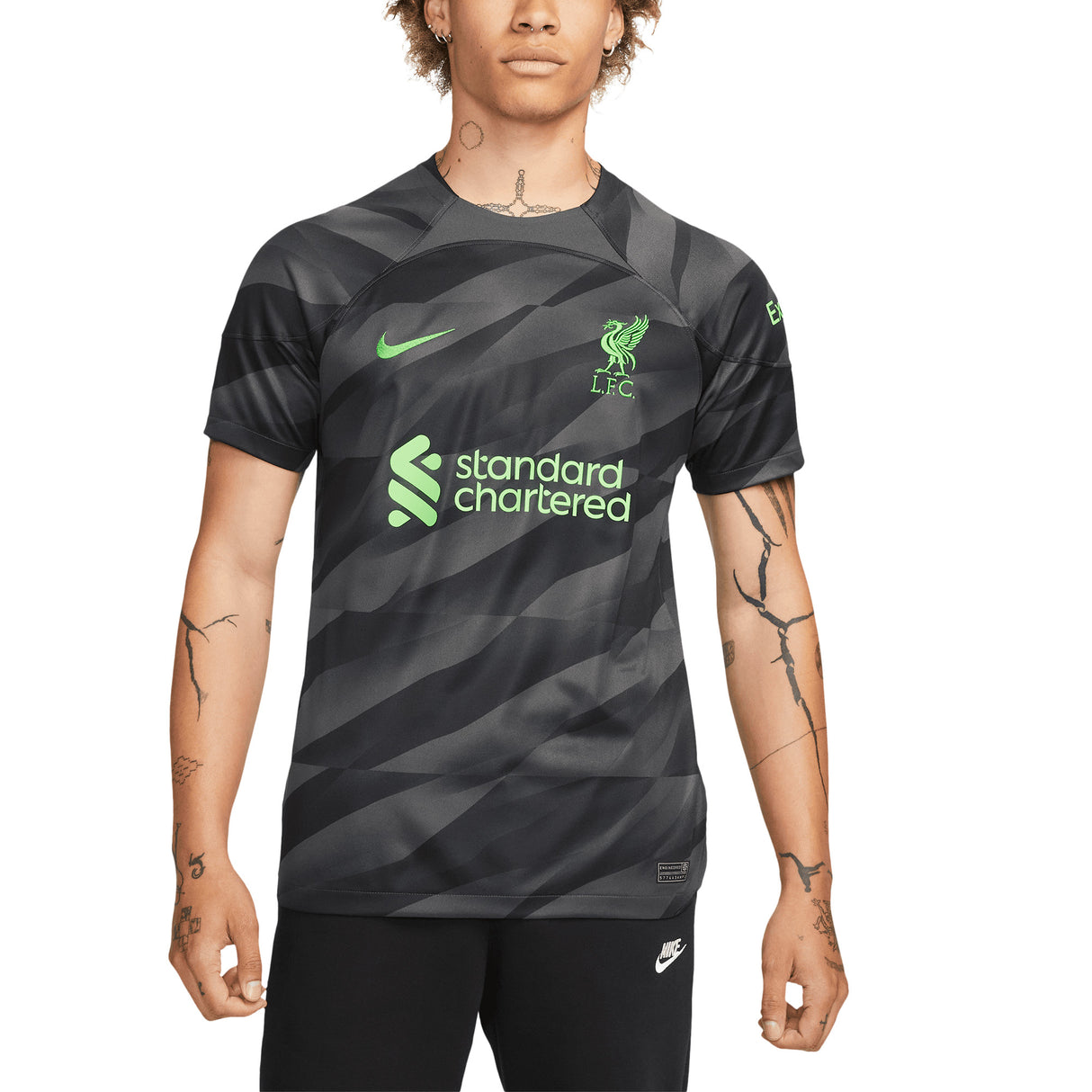 Liverpool Nike Goalkeeper Stadium Shirt 2023-24 - Kit Captain